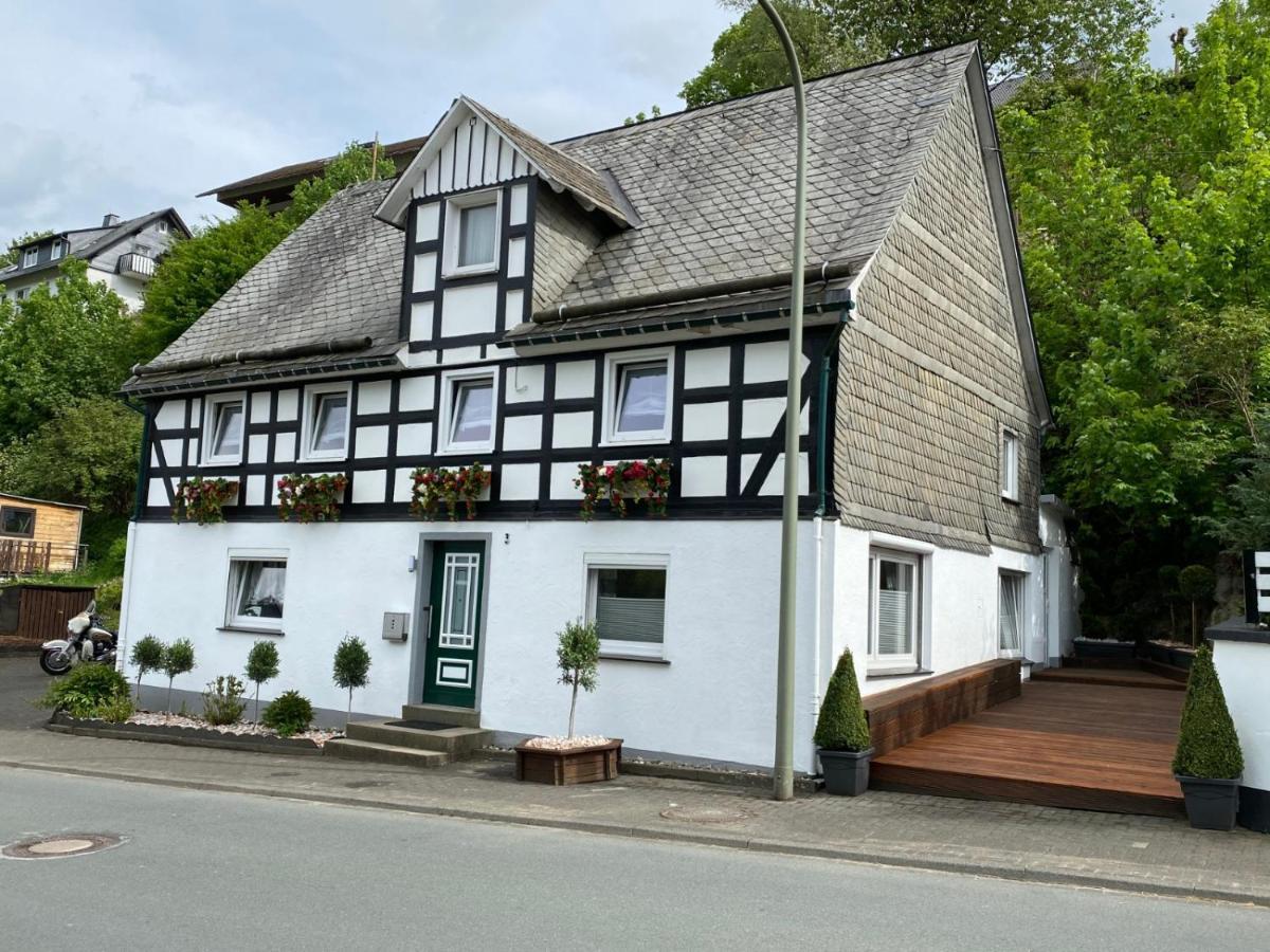 Ferienhaus Sauerland-Traeume Schmallenberg Exterior foto